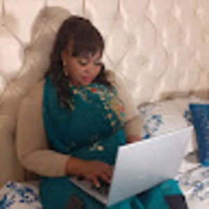 Meet your Posher, Diana